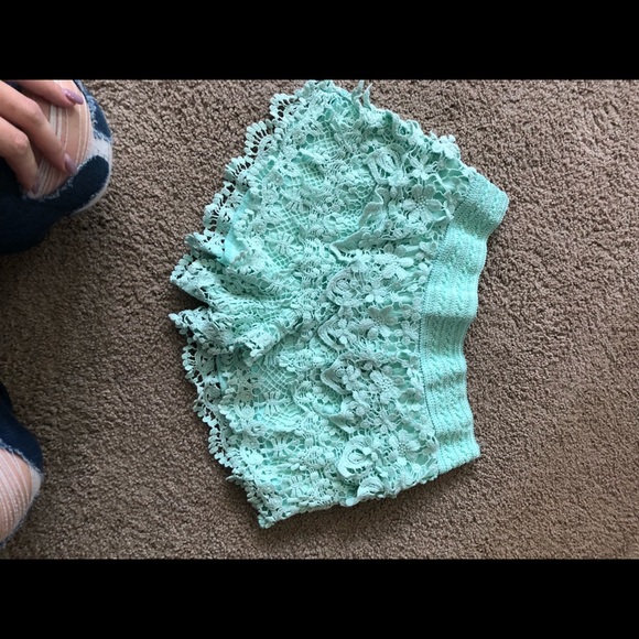 Various shorts/leggings - Picture 1 of 5